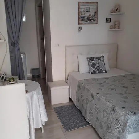 La Sirena 住宿加早餐酒店 Portopalo Di Capo Passero